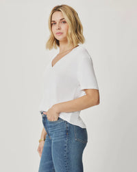 Splendid Kacey Bamboo V Neck SS Tee in White RM4K422