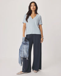 Splendid Kacey Bamboo V Neck SS Tee in Country Air RM4K422