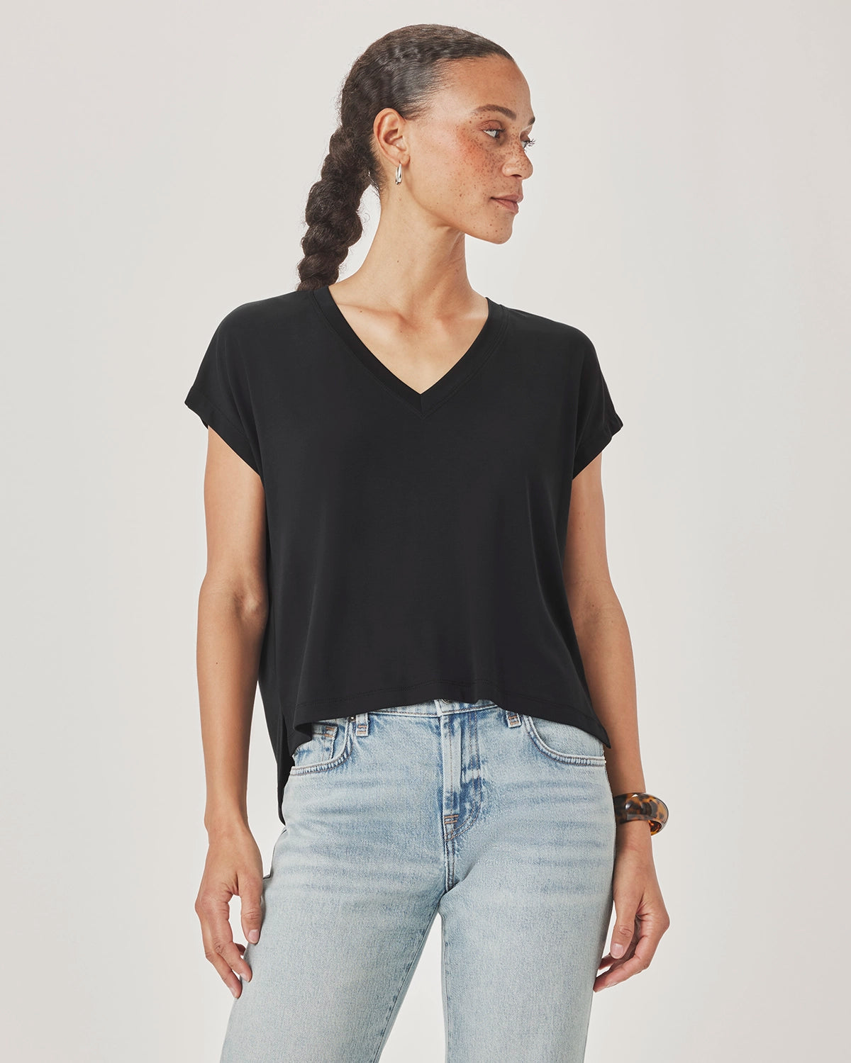 Splendid Amaya V Neck Top in Black RS6K350