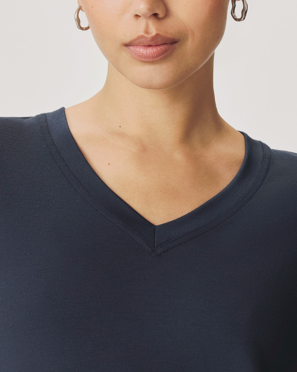 Splendid Amaya V Neck Top in Mood Indigo RS6K350