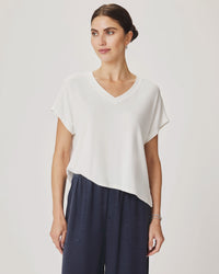 Splendid Amaya V Neck Top in White RS6K350