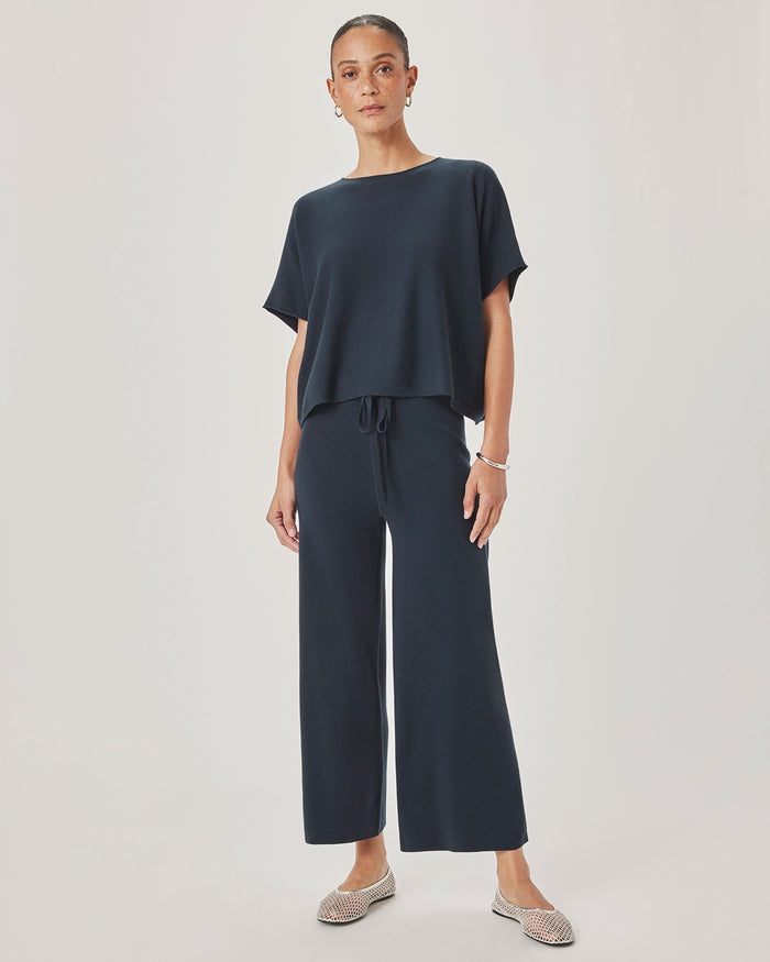 Splendid Christa Short Sleeve Sweater in Mood Indigo RS6S290