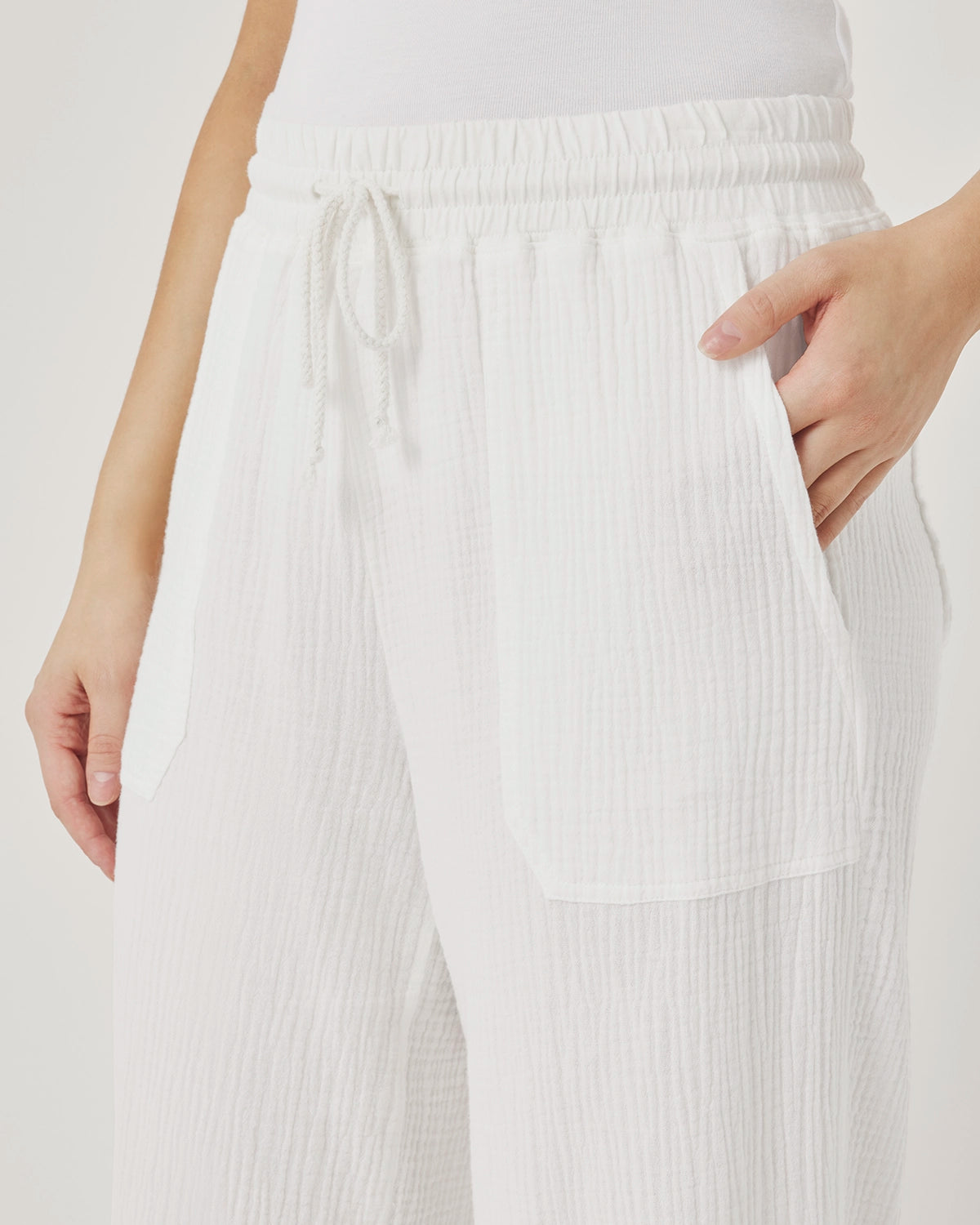 Splendid Ava Gauze Pant in White RS6C860