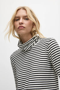 Mela Purdie Turtle Neck Top F531 8663