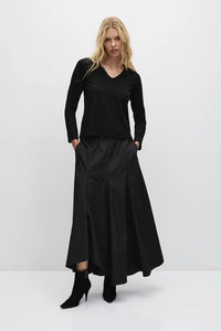 Mela Purdie V Neck Top F01 7785