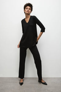 Mela Purdie Loose V Top F01 8607