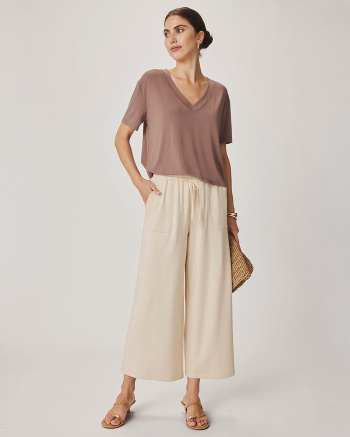 Splendid Kacey Bamboo V Neck SS Tee in Wicker RM4K422