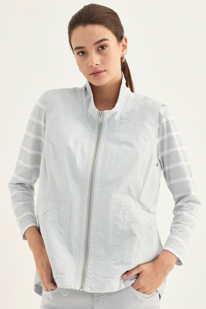Verge Statement Vest in Ice 1284BR