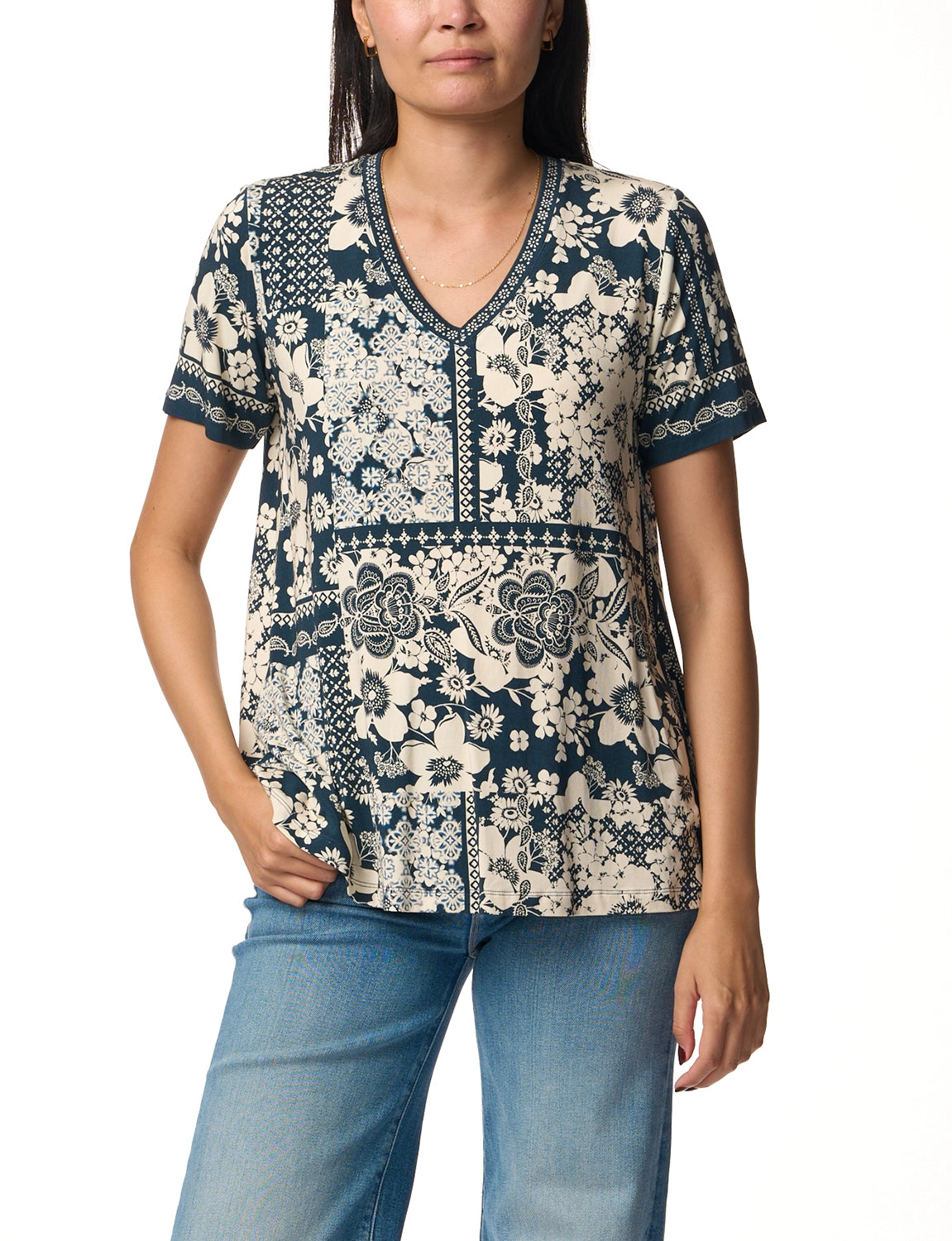 Johnny Was The Janie Favorite S/S V-Neck Swing Tee in Biyalla T10424-7