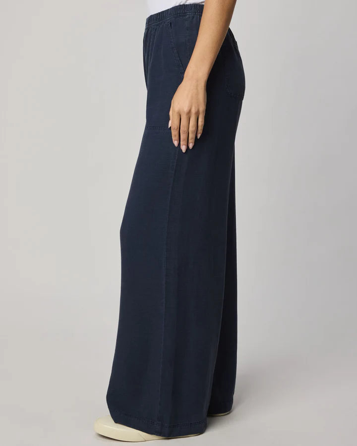 Splendid Angie Palazzo Pant in Navy RM3C880
