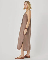 Splendid Stella Linen Pintuck Dress in Wicker RS6D430