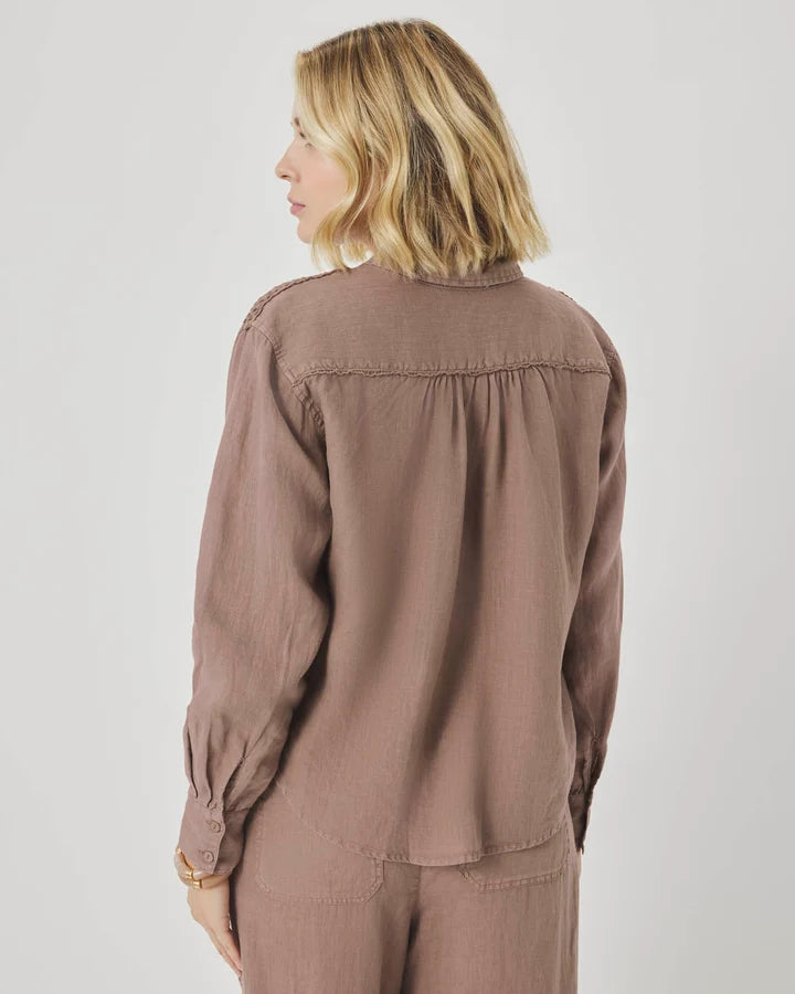 Splendid Stella Linen Trim Button Down in Wicker RS6W520