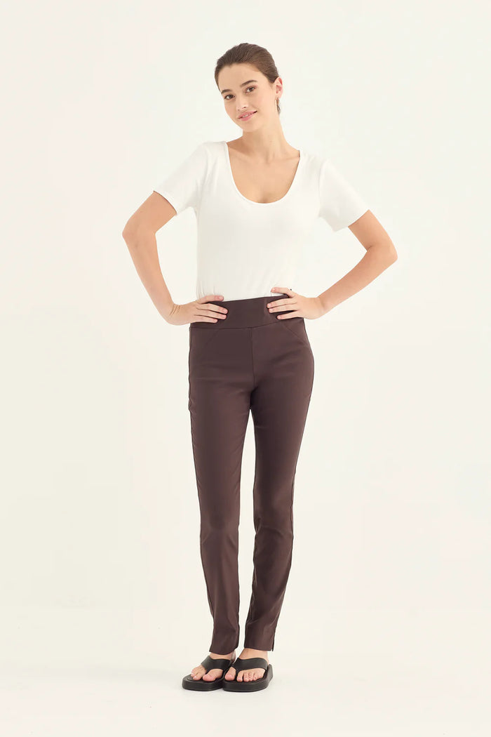 Verge Washington Pant in Chocolate 4188ULW