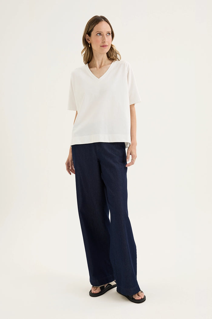 Yarra Trail Glass Tee in Ecru YTWN3043