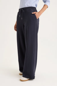 Yarra Trail Granite Sweatpant YTWN8970
