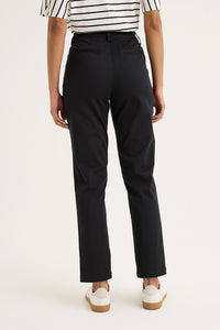 Yarra Trail Classic Chino YTWN8972