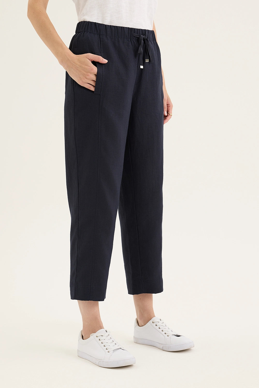 Yarra Trail Tirari Slim Pant in Navy YTWN8995