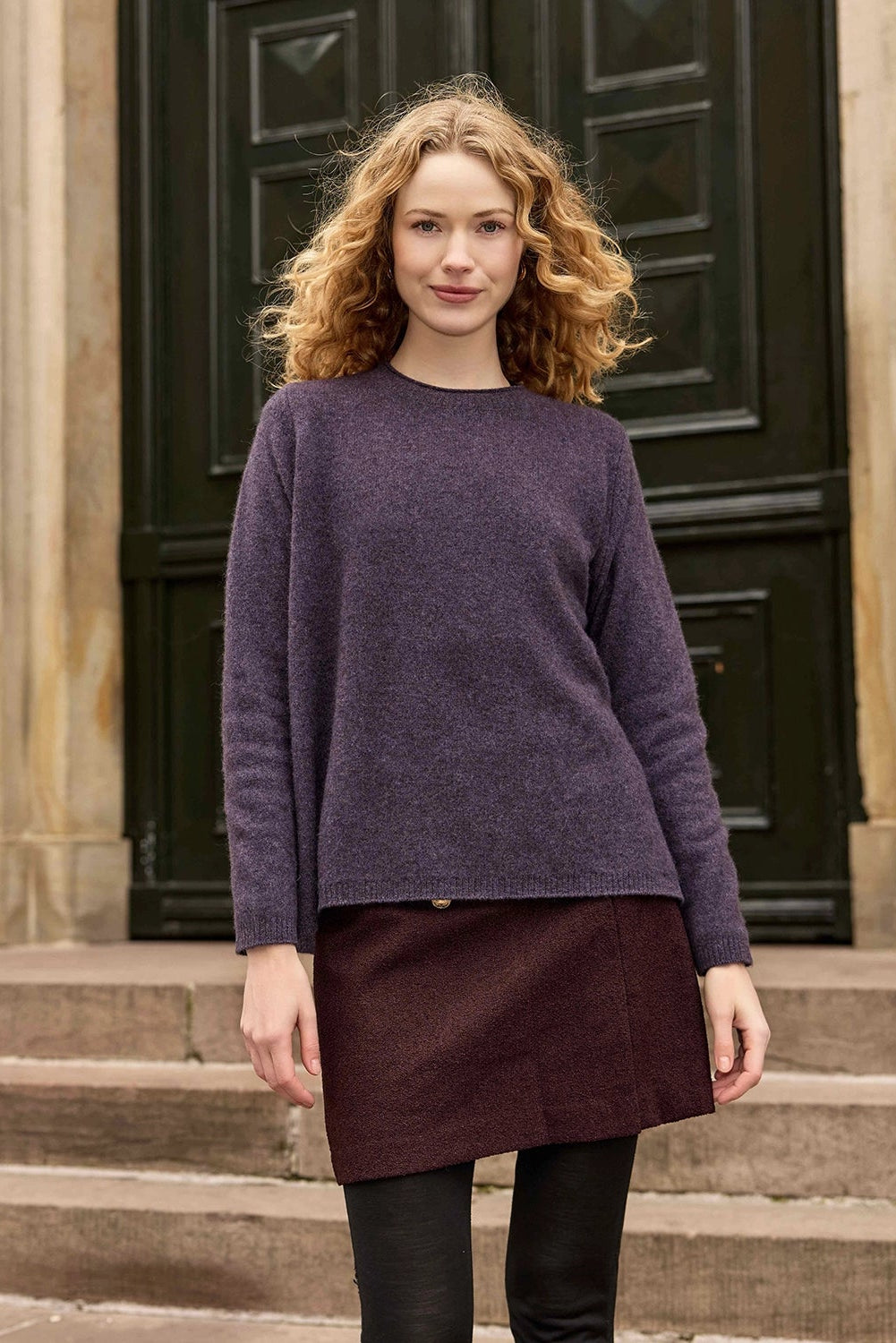 Mansted Zonora Yak Easy Crew in Plum