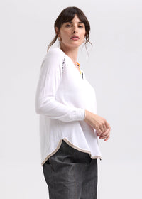 Zaket & Plover Rounded Bottom V Knit in White ZP7716