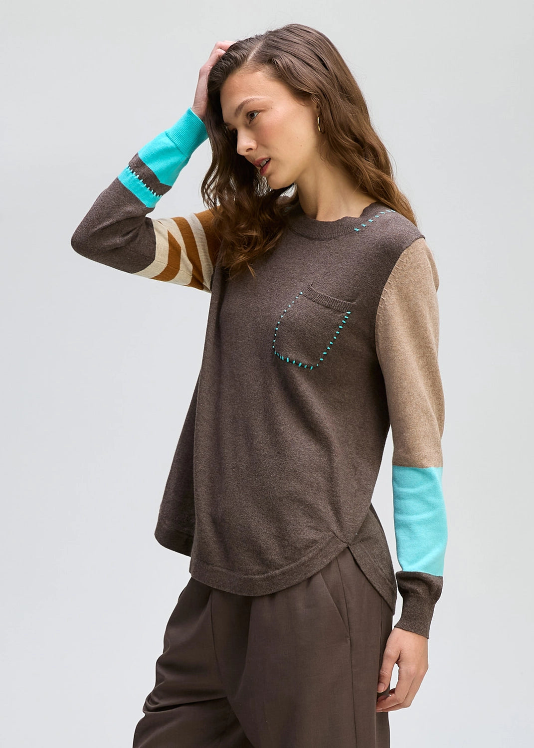 Zaket & Plover Pocket Detail Jumper In Mocha Zp8124