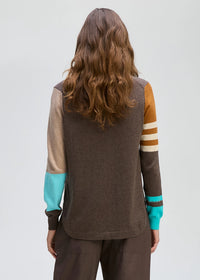 Zaket & Plover Pocket Detail Jumper In Mocha Zp8124