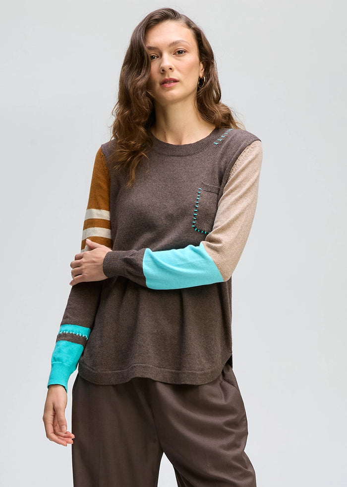 Zaket & Plover Pocket Detail Jumper In Mocha Zp8124