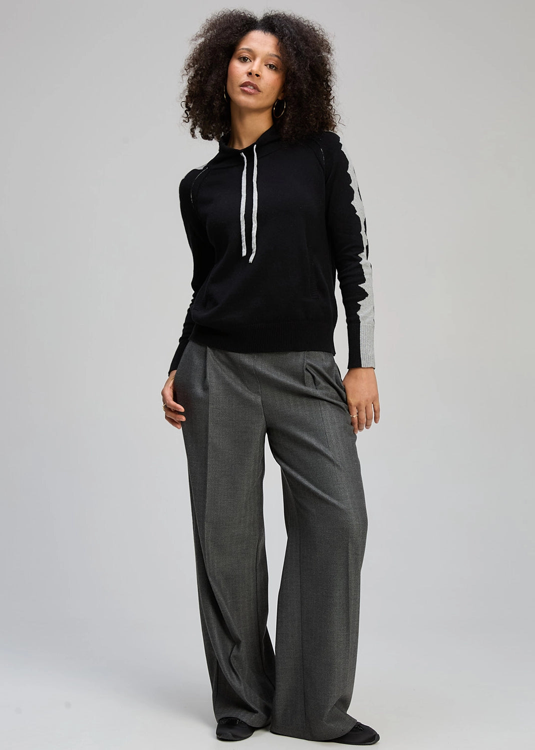 Zaket & Plover Graphic Neck Cord In Black Zp8136