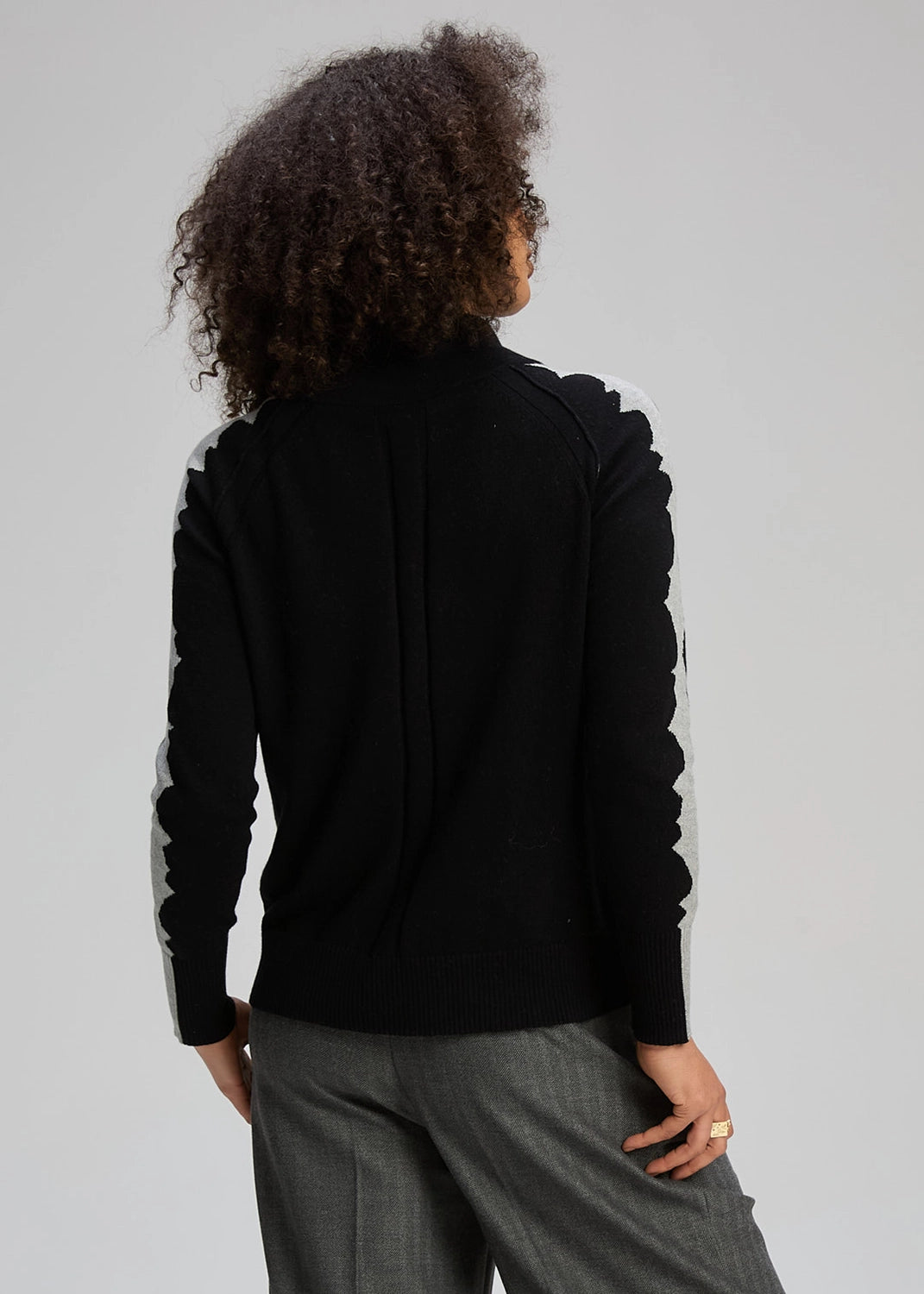 Zaket & Plover Graphic Neck Cord In Black Zp8136