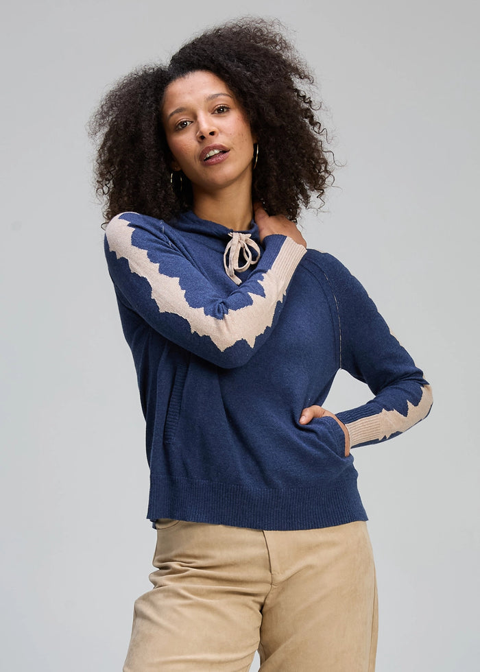 Zaket & Plover Graphic Neck Cord In Denim Zp8136