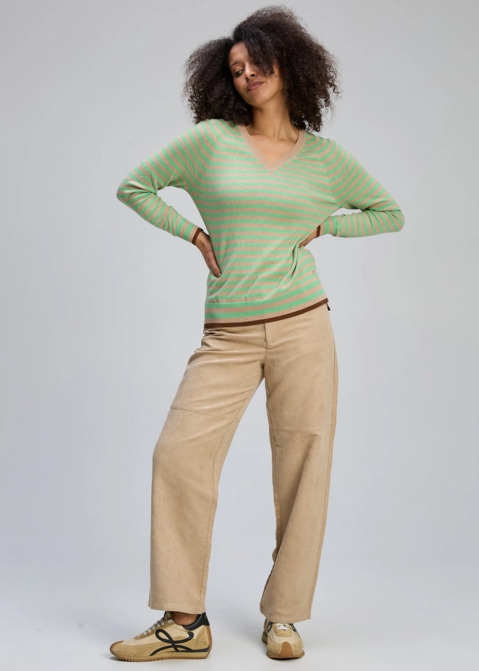 Zaket & Plover Stripe V Essential In Oat Zp8142