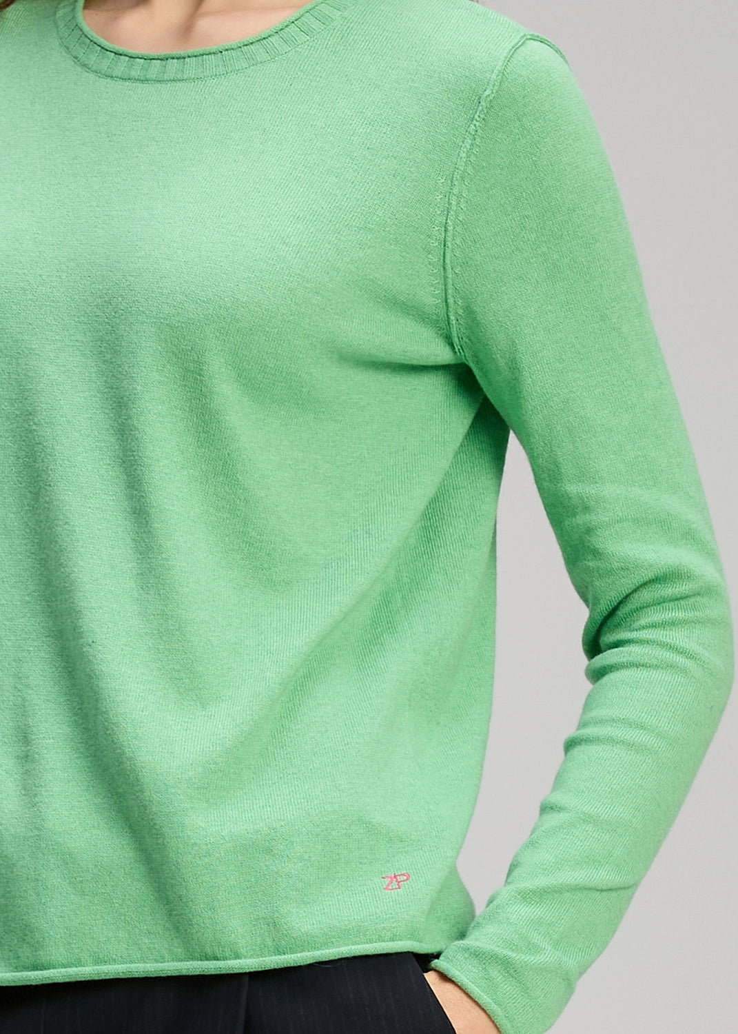 Zaket & Plover Crew Essential In Basil Zp8145