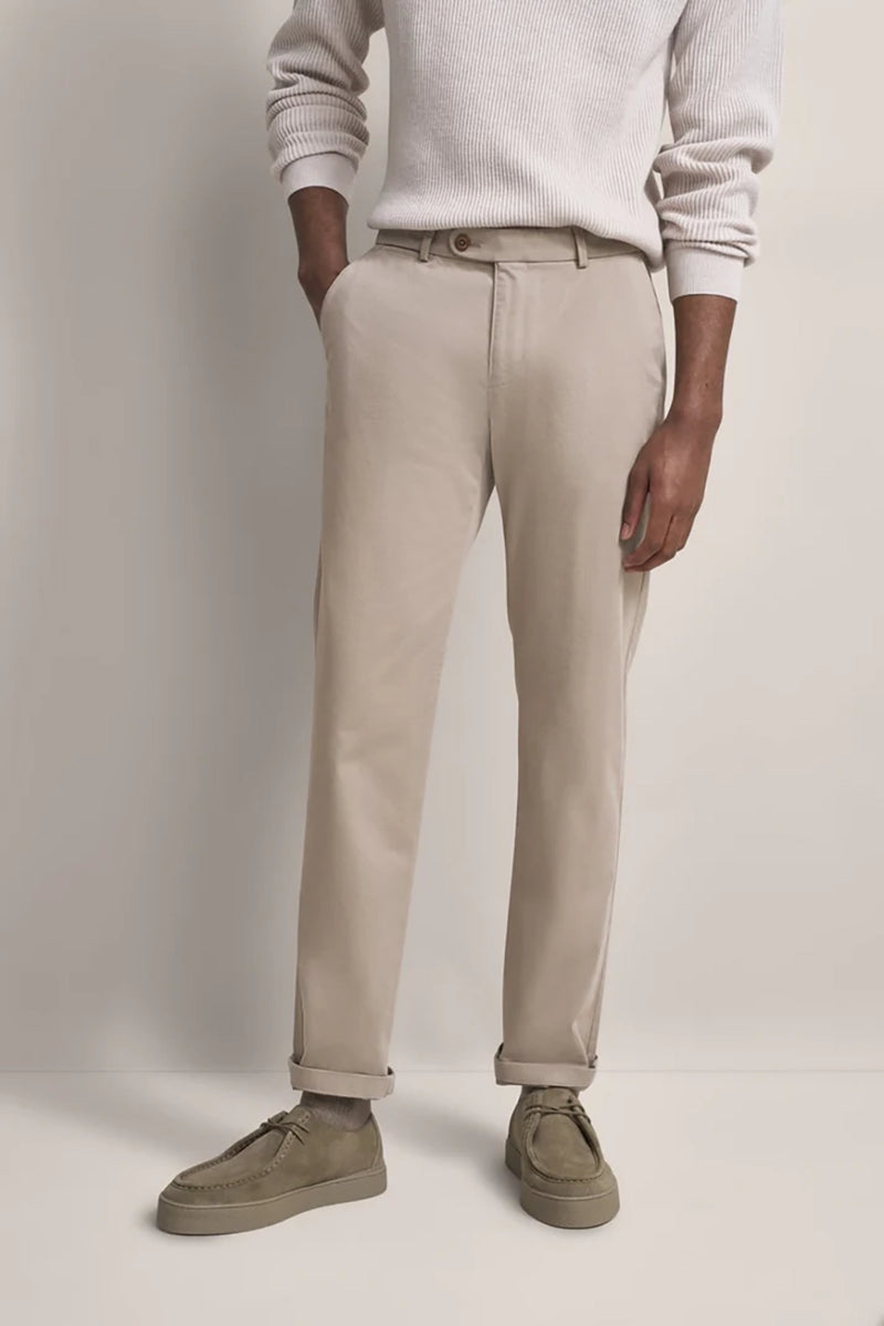 Bugatti Modern Fit Flat-front Chinos 4220-16224