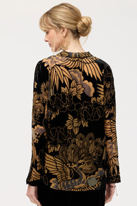 Johnny Was The Audrey Shirt With Shirt Tail Hem C13725-9