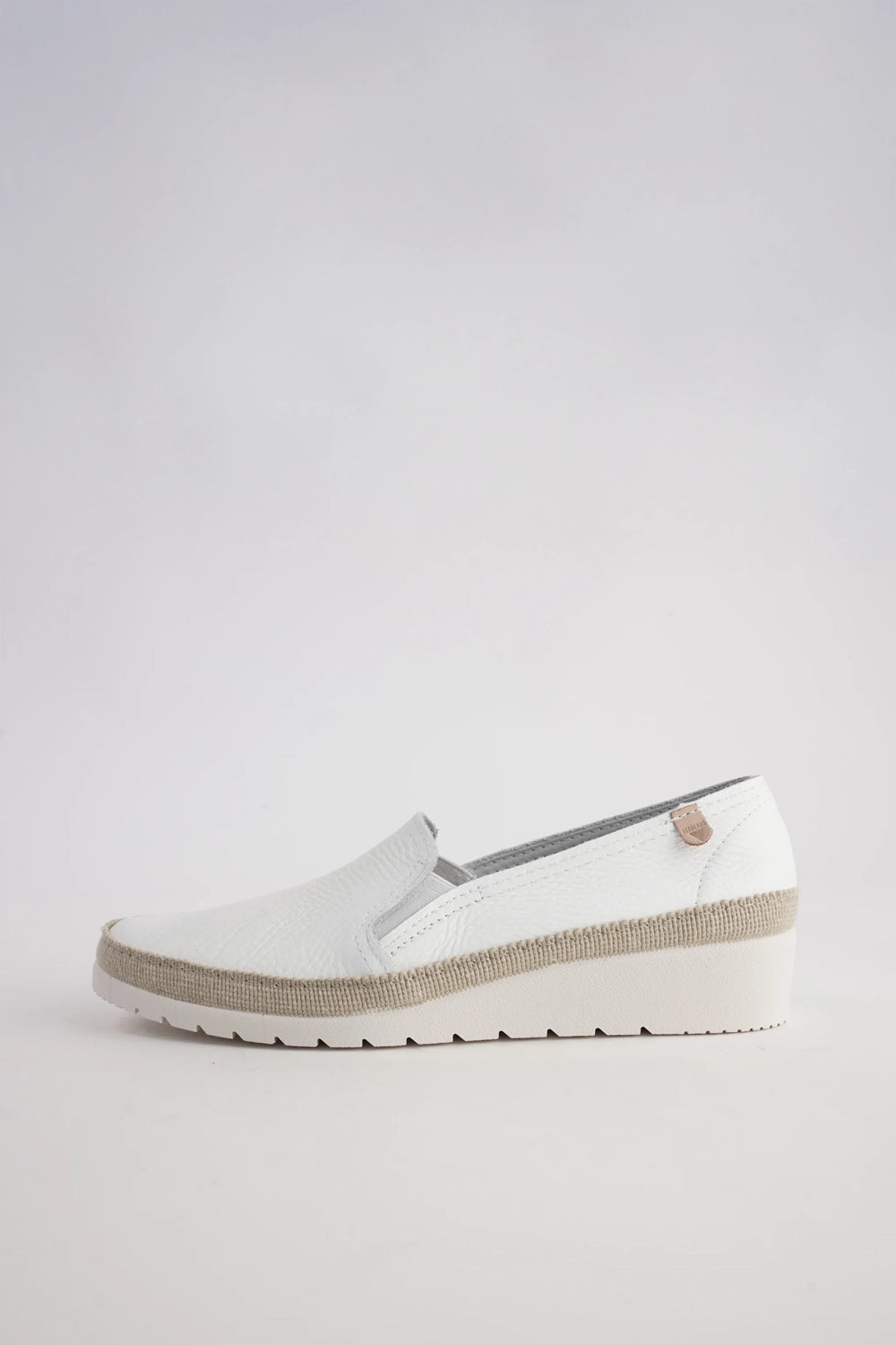 Verbenas Telma Loafer Wedge in White VE-TELMA