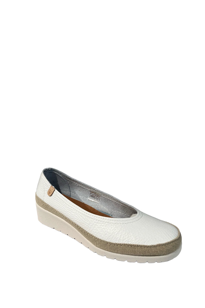 Verbenas Tati Wedge in White VE-TATI