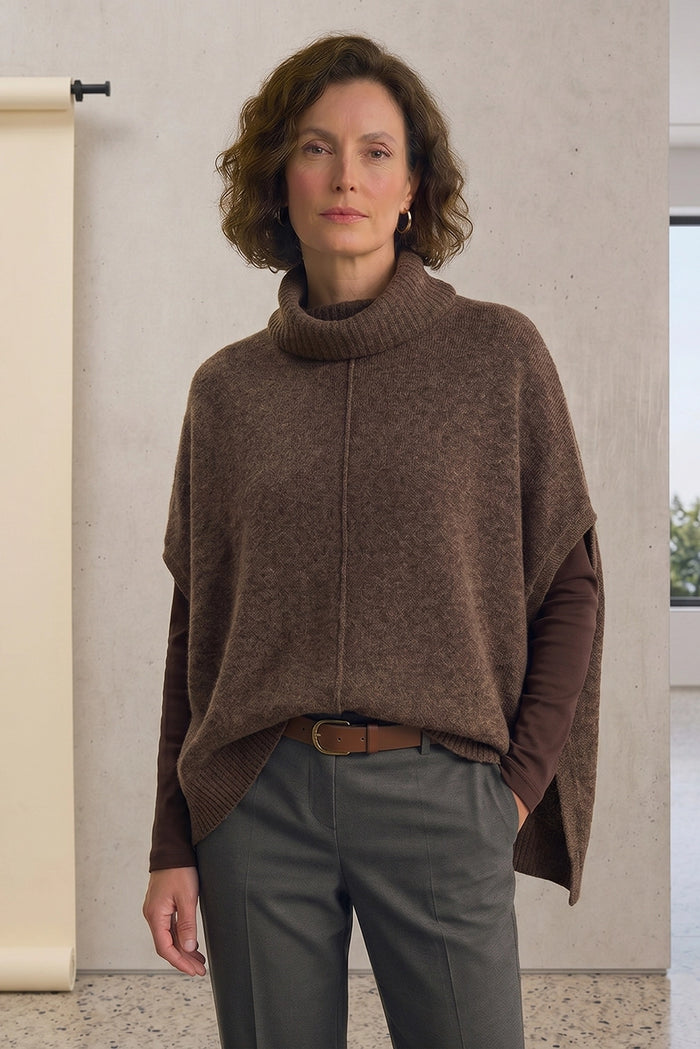 Mansted Zo Bee Yak Popover in Brown
