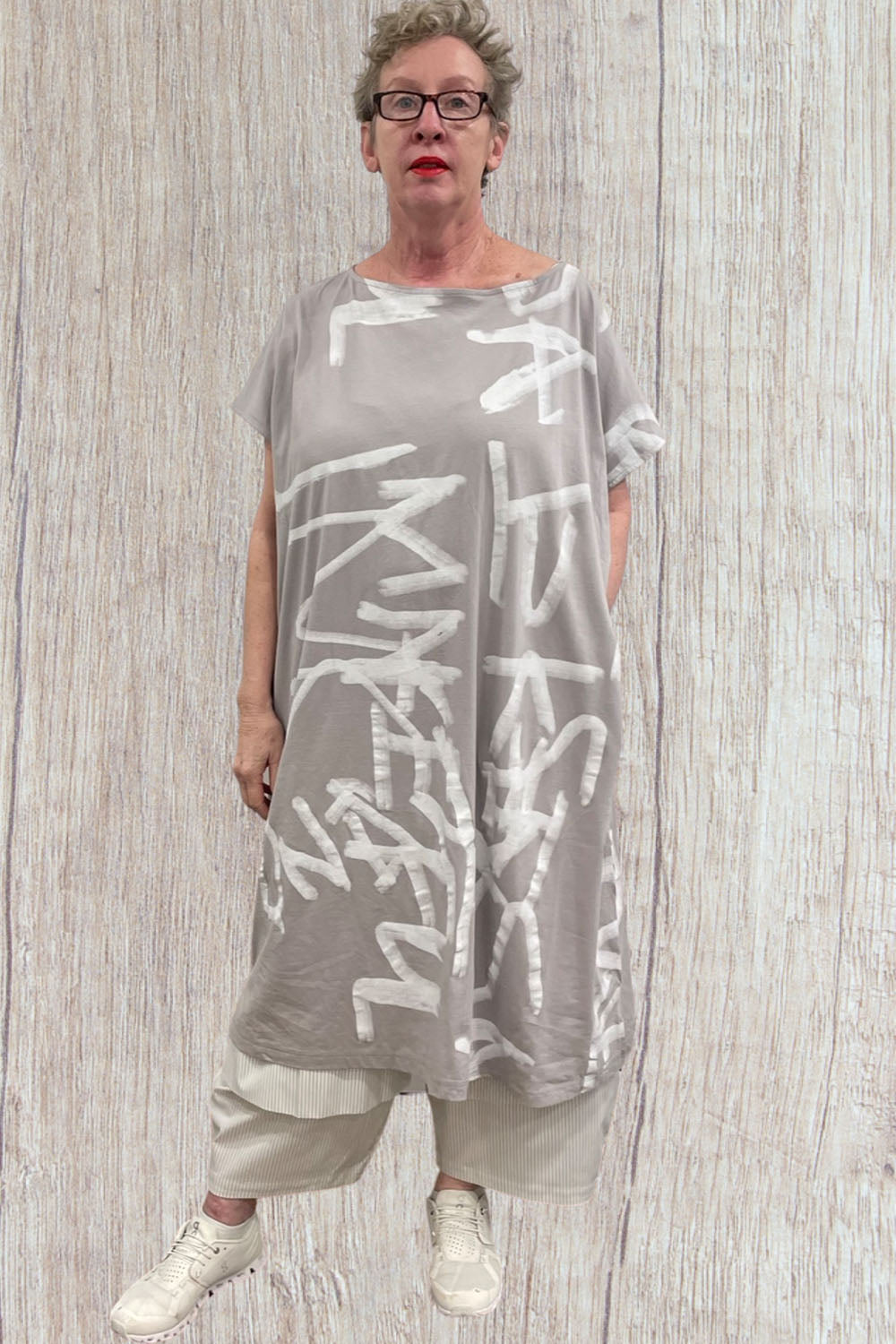 Moyuru Graffiti Dress M221024